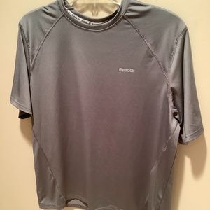 Men’s medium gray Reebok shirt